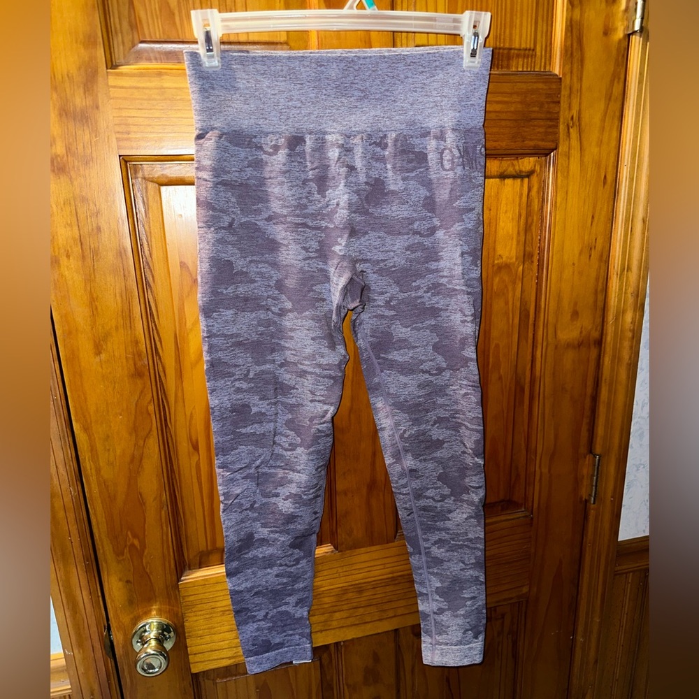 Gymshark Seamless Purple Camo Leggings Size Large